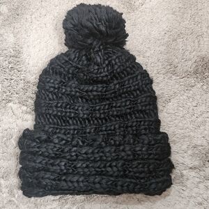Brooklyn Industries Black Chunky Knit Pom-Pom Beanie   Hat